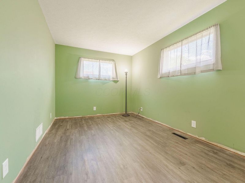 147 N Rose Street , Chillicothe, OH 45601 Photo 21