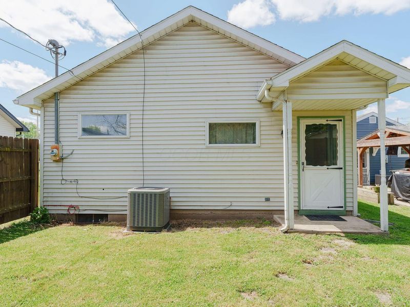 147 N Rose Street , Chillicothe, OH 45601 Photo 38