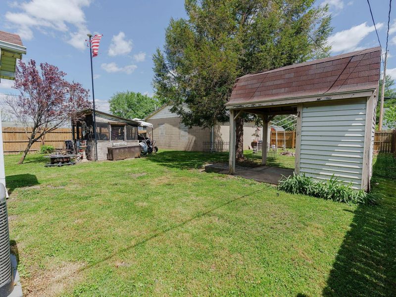 147 N Rose Street , Chillicothe, OH 45601 Photo 40