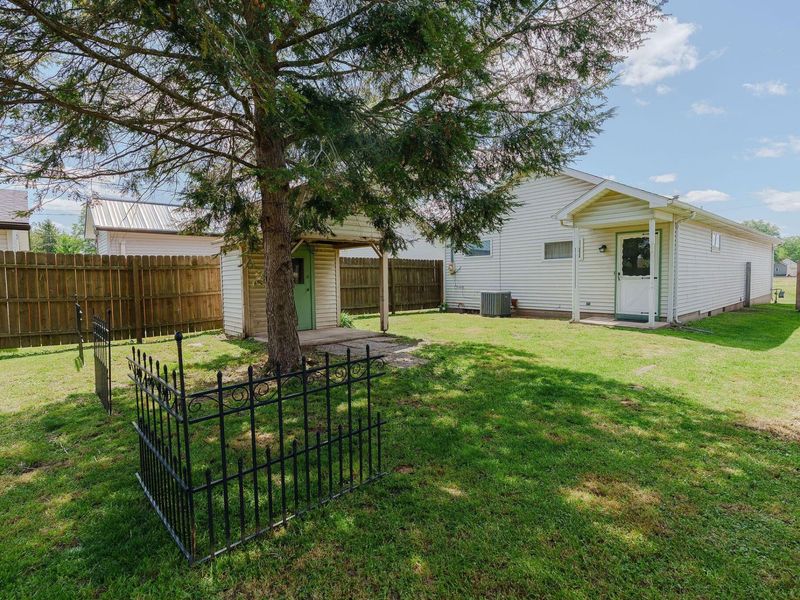 147 N Rose Street , Chillicothe, OH 45601 Photo 43