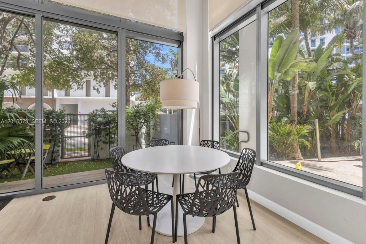 6000 Collins Ave , Unit 129, Miami Beach, FL 33140 Photo