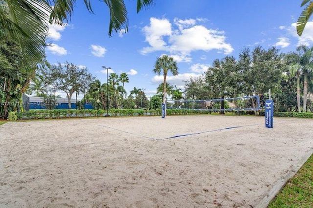 22 S Cortez Dr , Margate, FL 33068 Photo
