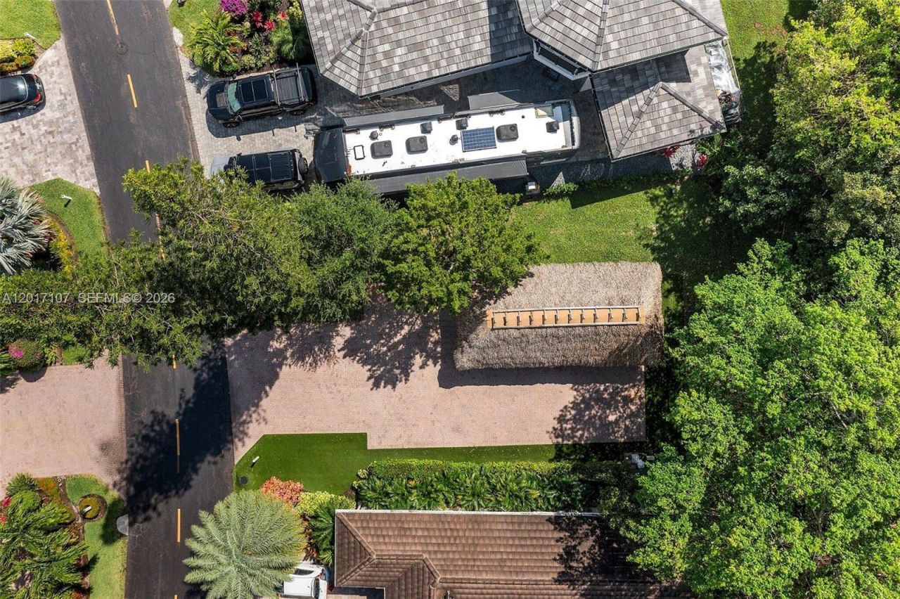 22 S Cortez Dr , Margate, FL 33068 Photo