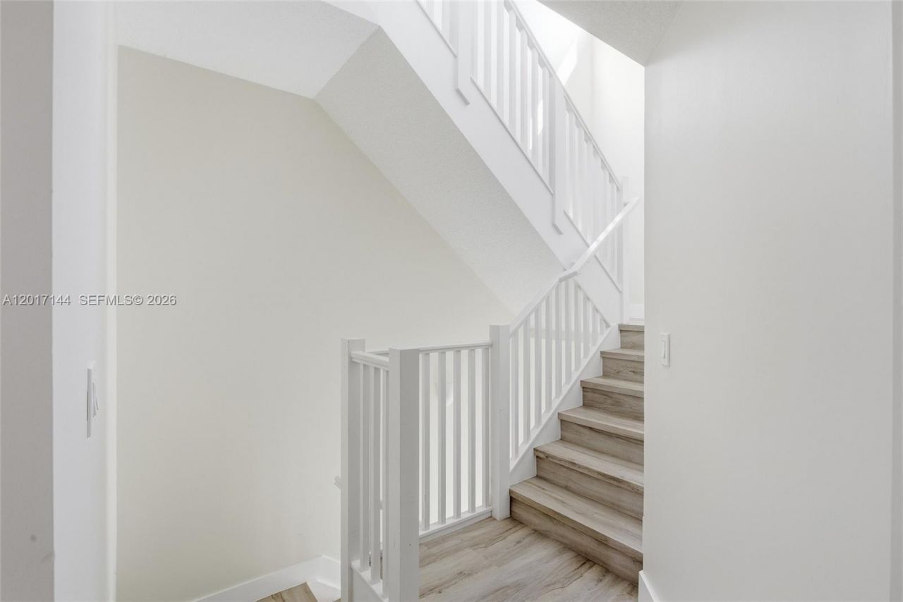 4426 83rd Pkwy, Doral, FL 33166 Photo