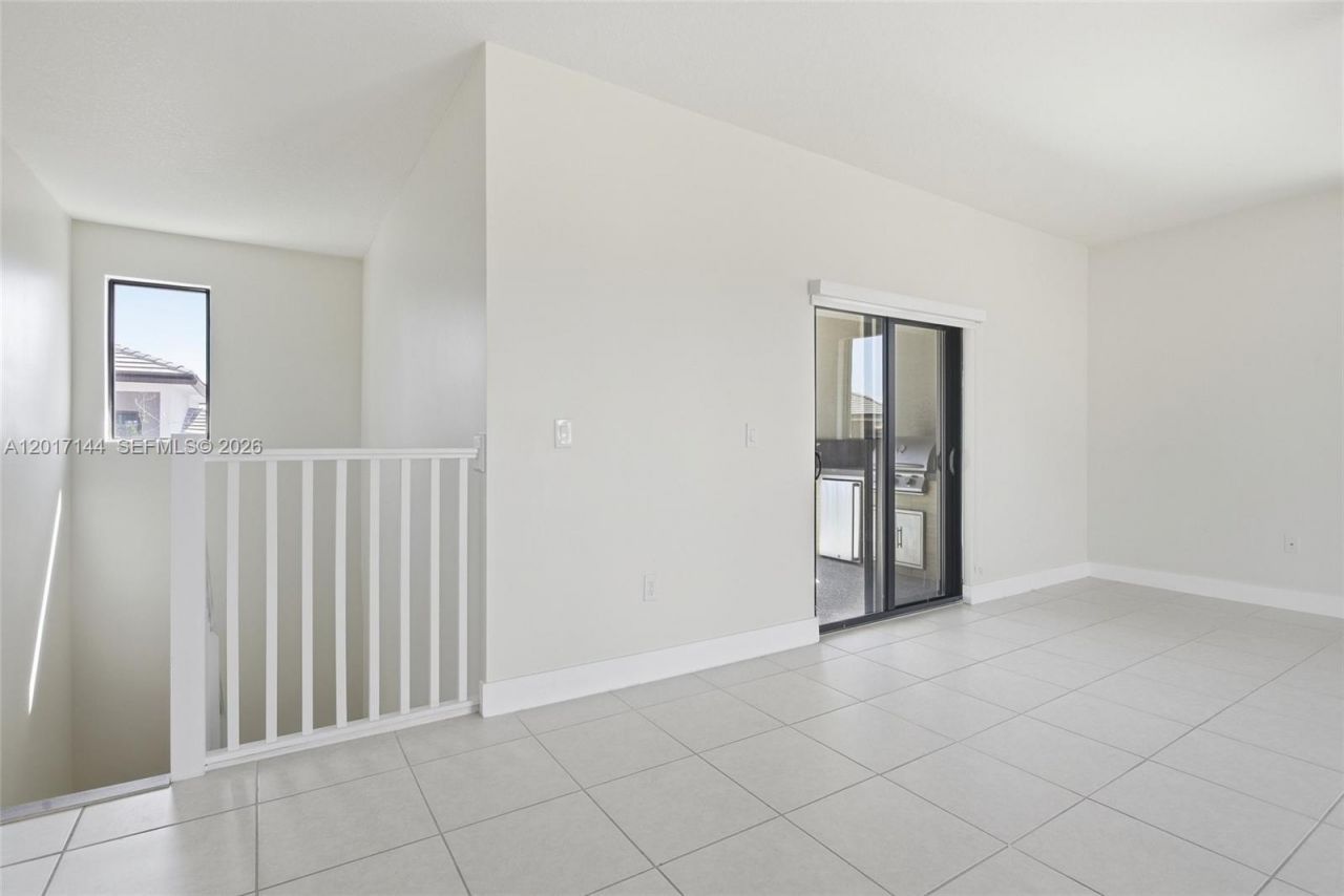 4426 83rd Pkwy, Doral, FL 33166 Photo