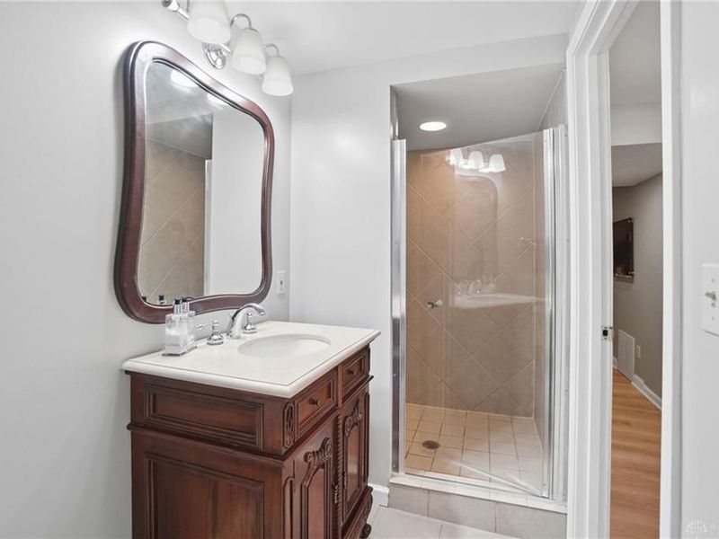 4157 Paxton Woods Lane, Cincinnati, OH 45209 Photo 49