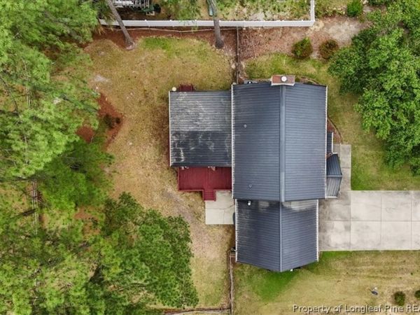 1939 Fairforest Drive, Fayetteville, NC 28304
