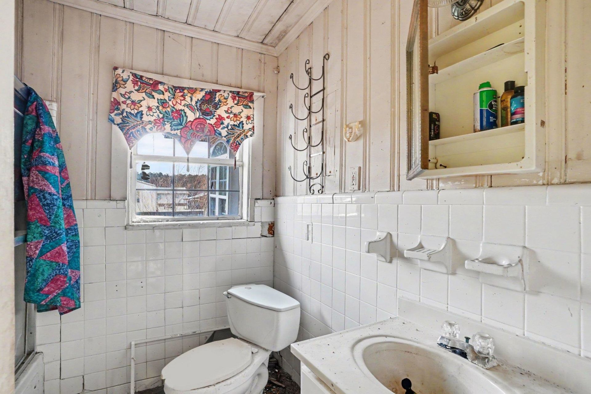 2149 Olive Dr.  Photo 13