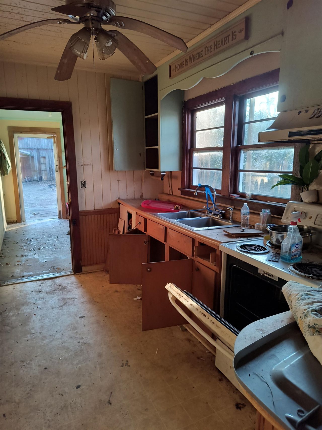 147 Rubin Ave.  Photo 6