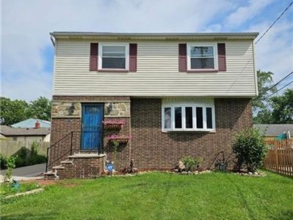 33158 Lake Shore Boulevard , Eastlake, OH 44095