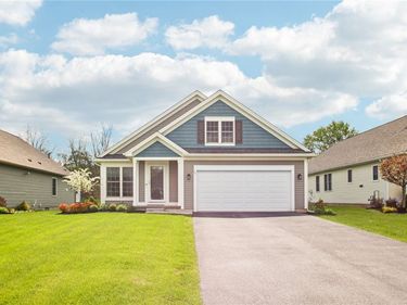 65 Willowford Drive, Henrietta, NY 14467