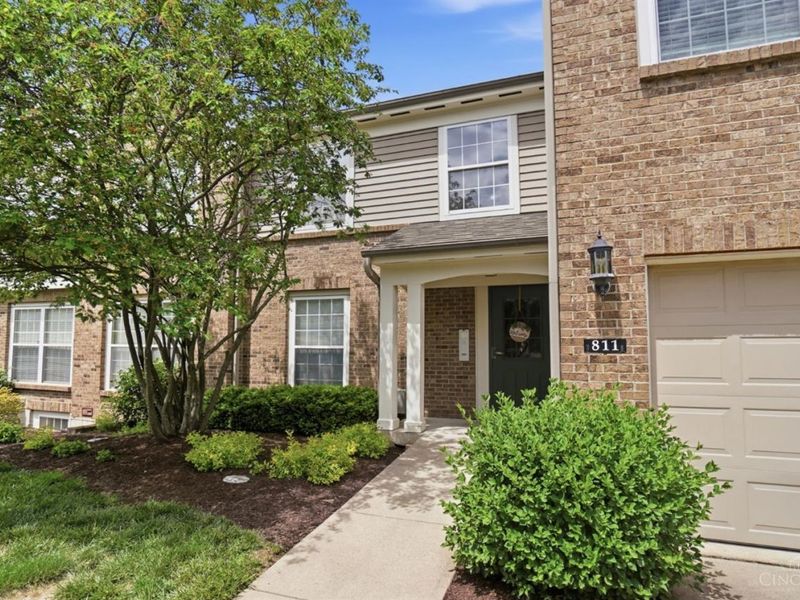 811 S Meadow Circle, Unit 305, Springfield Twp., OH 45231 Photo 1