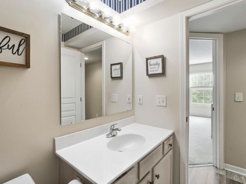 811 S Meadow Circle, Unit 305, Springfield Twp., OH 45231 Photo 27