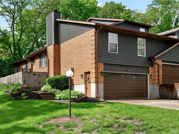 2570 Valais Court, Sugarcreek Township, OH 45458