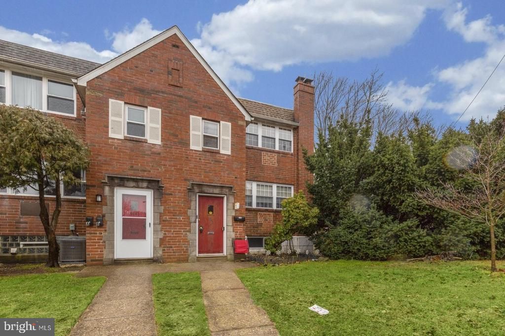 5443 Houghton Place, Unit 2, Philadelphia, PA 19128 Main Photo