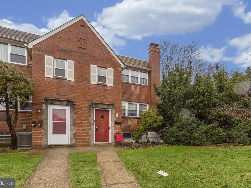 5443 Houghton Place, Unit 2, Philadelphia, PA 19128 Main Photo