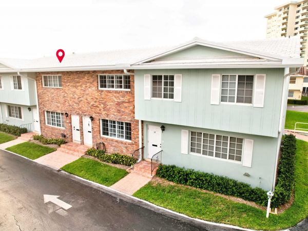 5400 N Ocean Boulevard, Unit 10, Lauderdale-By-The-Sea, FL 33308