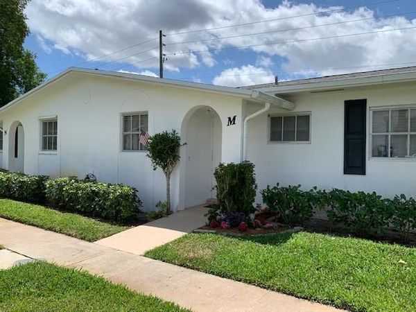 2916 Crosley Drive E, Unit M, West Palm Beach, FL 33415