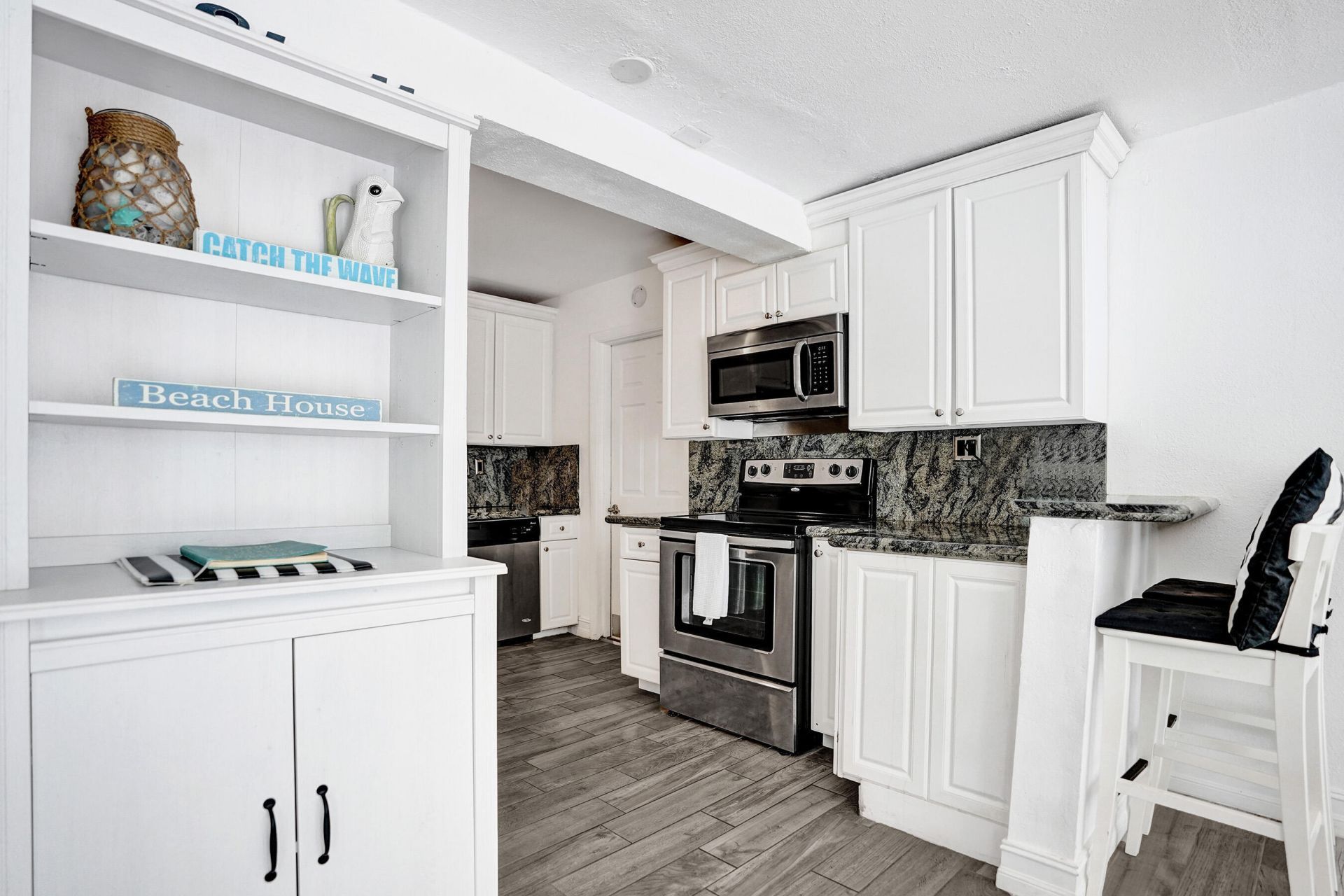 107 N Swinton Circle, Delray Beach, FL 33444 Photo
