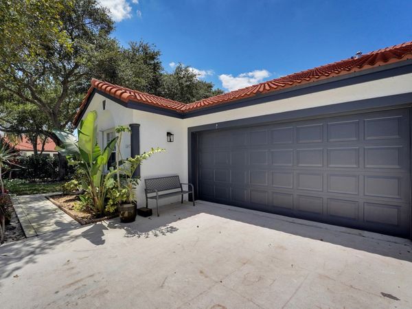 18475 Vía Di Sorrento, Boca Raton, FL 33496