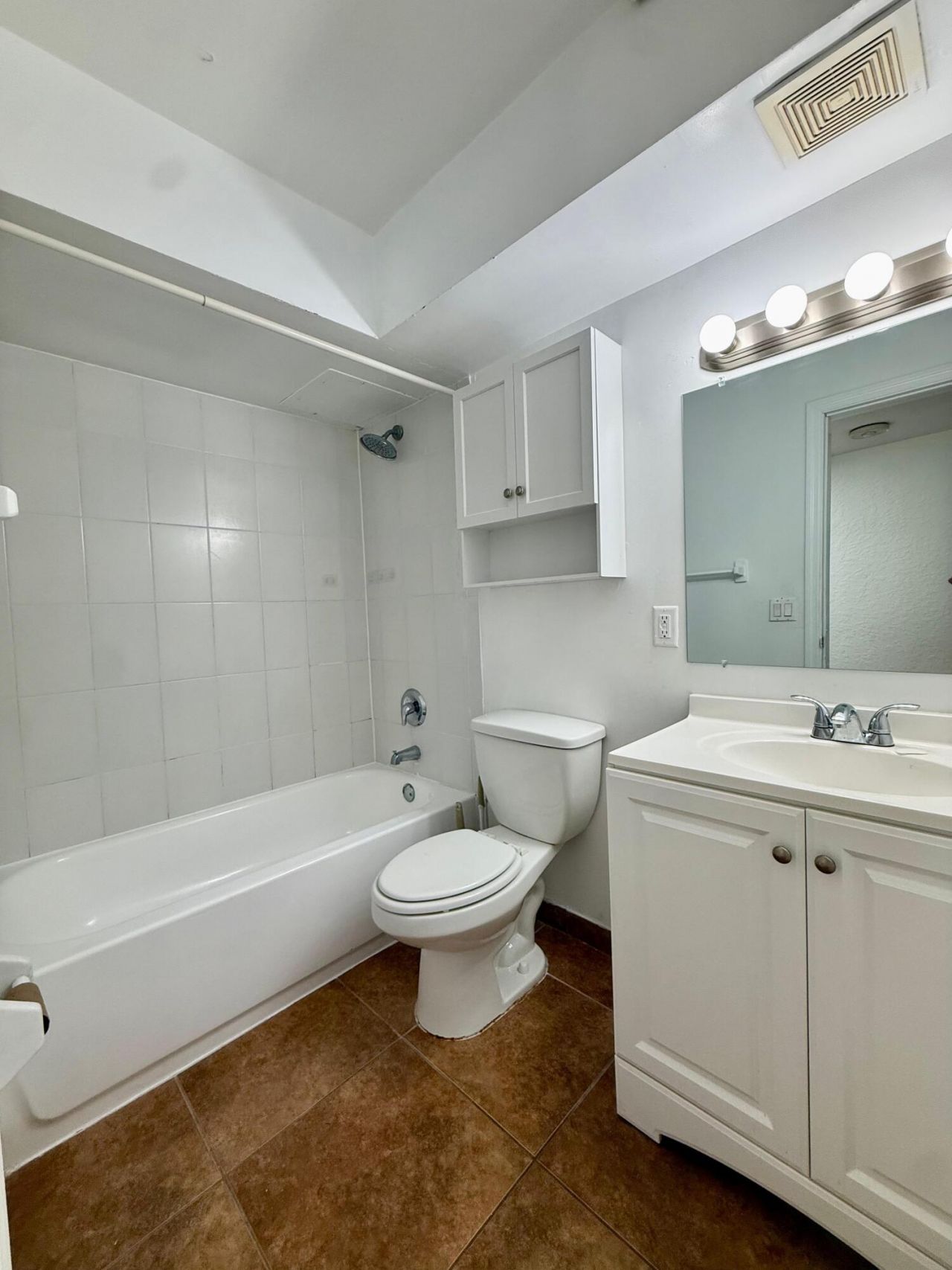 1671 NE 33rd Street, Unit 3, Pompano Beach, FL 33064 Photo
