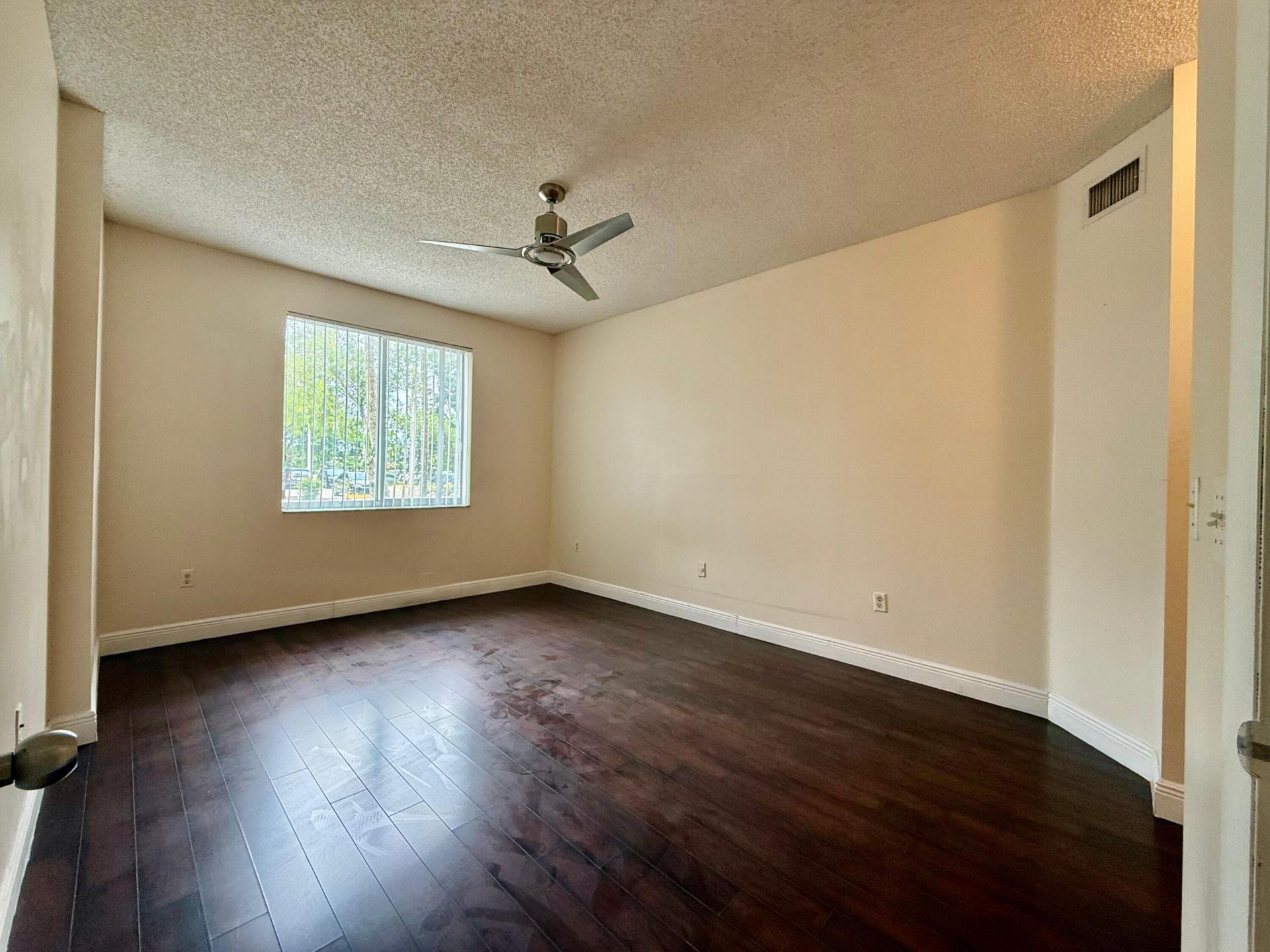 6928 SW 39th Street, Unit A107, Davie, FL 33314 Photo