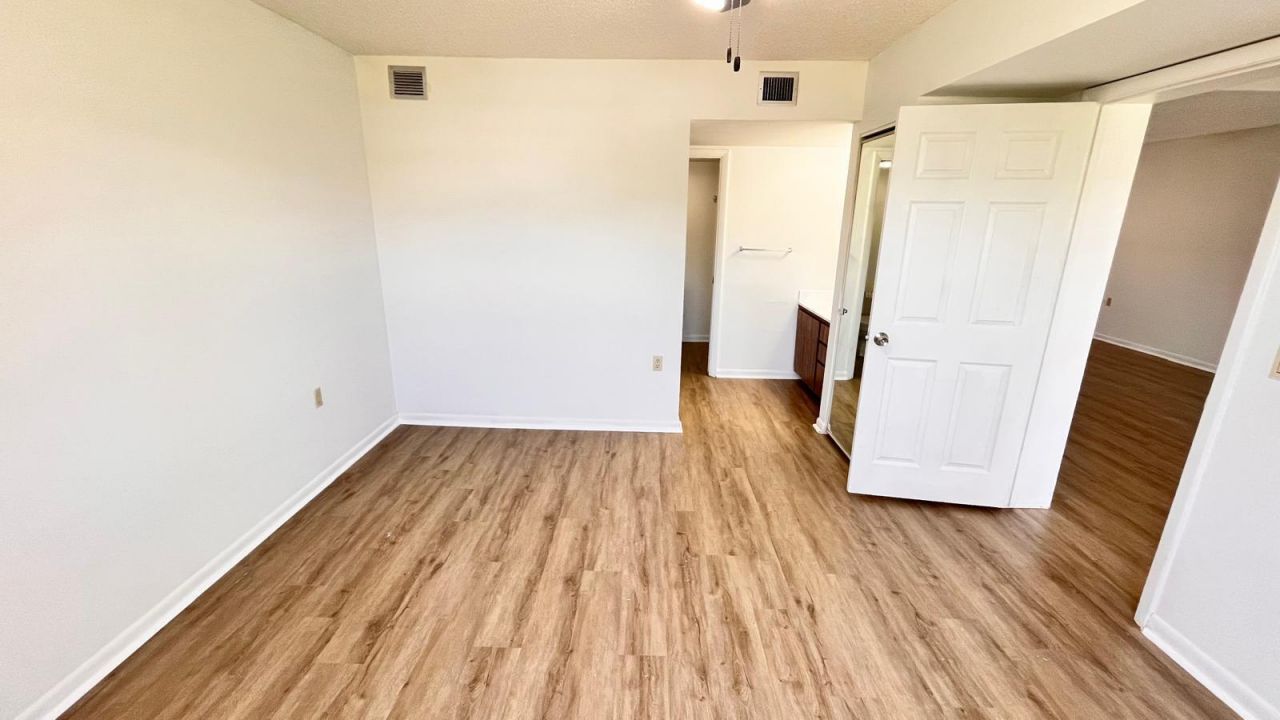 3511 Village Boulevard, Unit 206, West Palm Beach, FL 33409 Photo