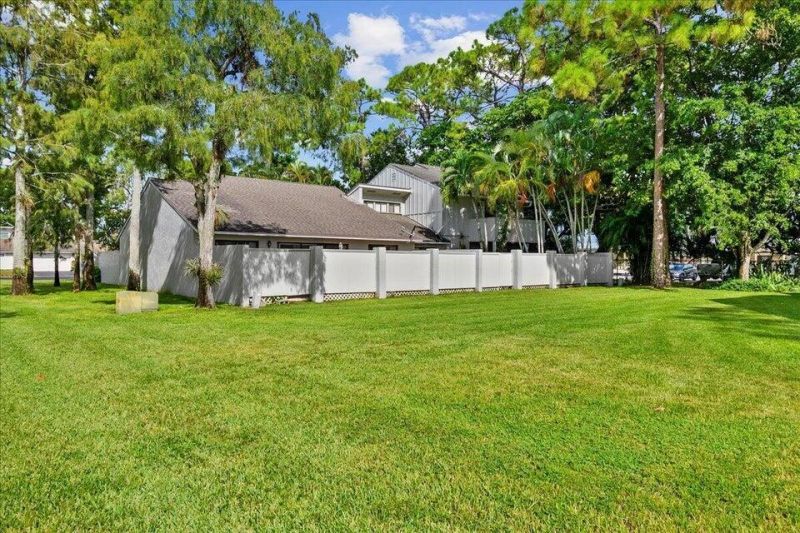 12875 Spinnaker Lane, Wellington, FL 33414 Photo