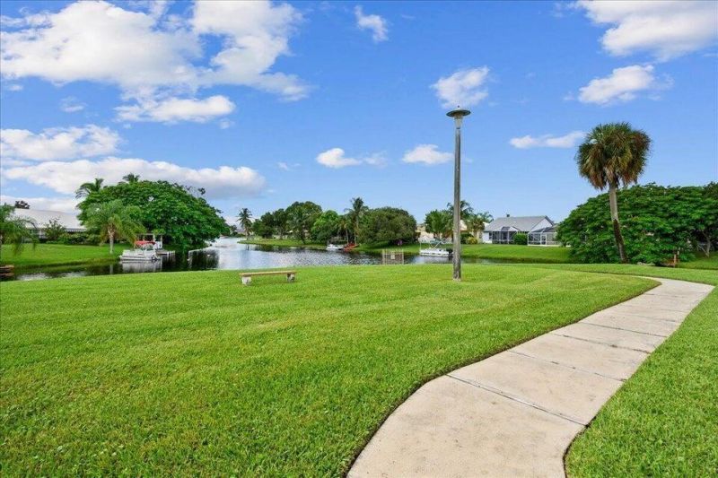 12875 Spinnaker Lane, Wellington, FL 33414 Photo