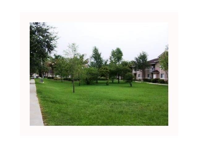3241 Sabal Palm Manor, Unit 104, Davie, FL 33024 Photo
