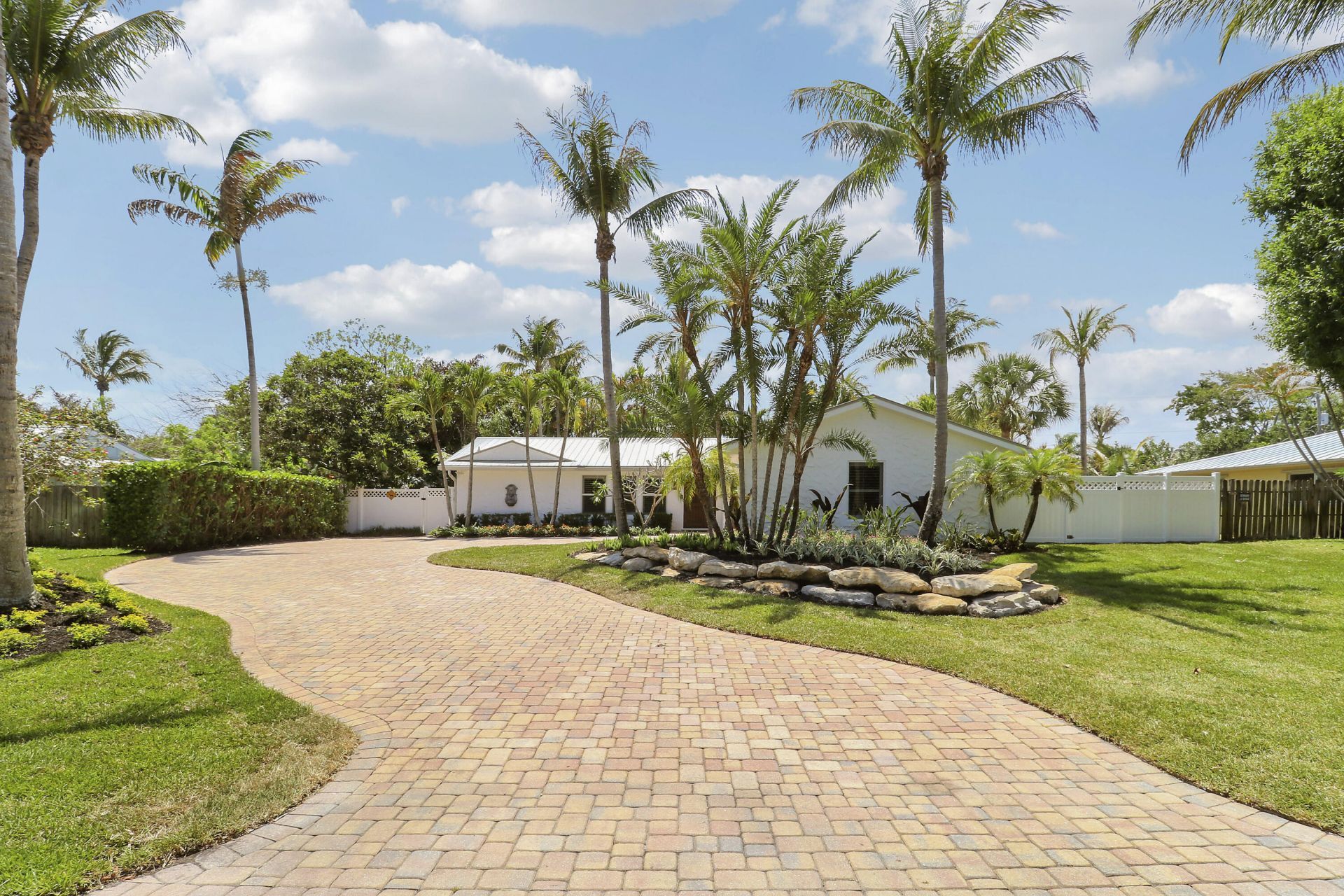 19931 Jasmine Drive, Jupiter, FL 33469 Photo