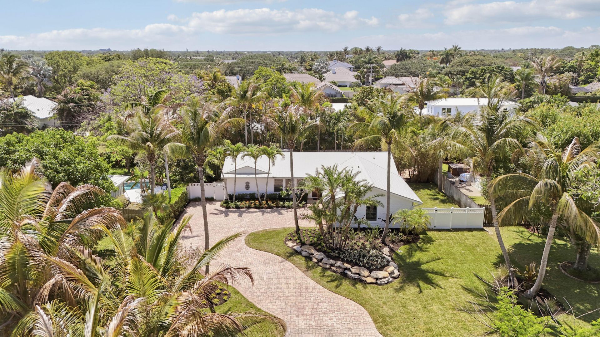 19931 Jasmine Drive, Jupiter, FL 33469 Photo