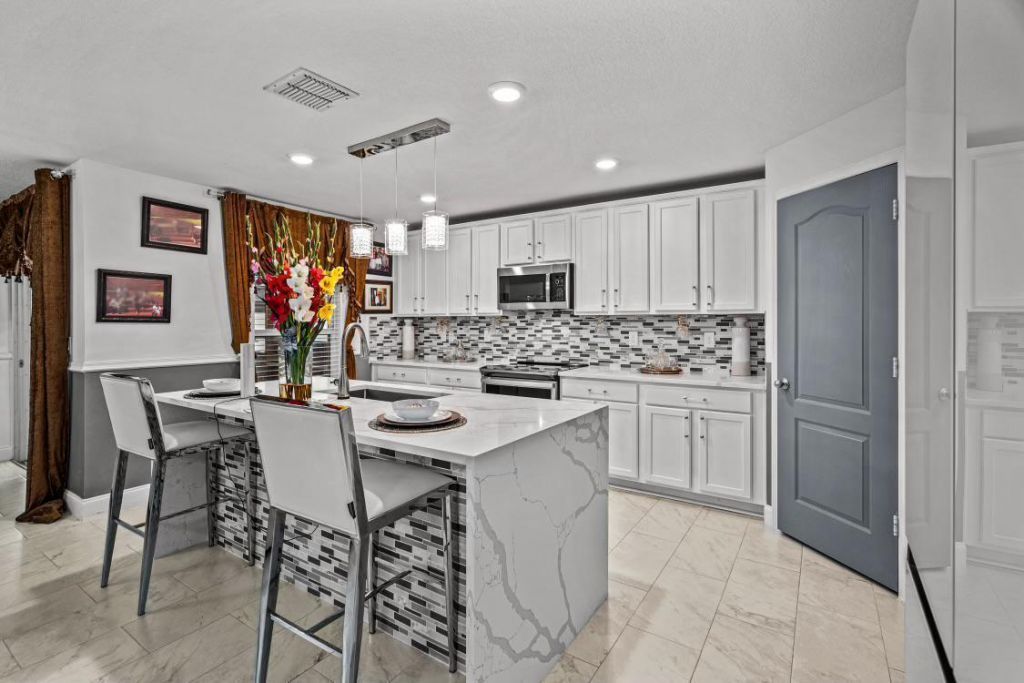 1381 SW Paar Drive, Port Saint Lucie, FL 34953 Photo