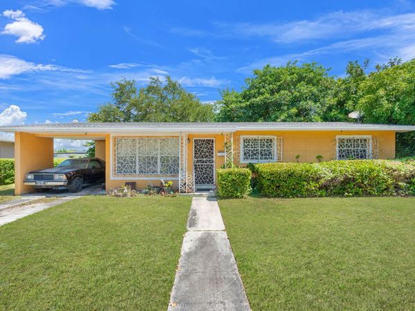 1261 NW 172nd Street, Miami Gardens, FL 33169