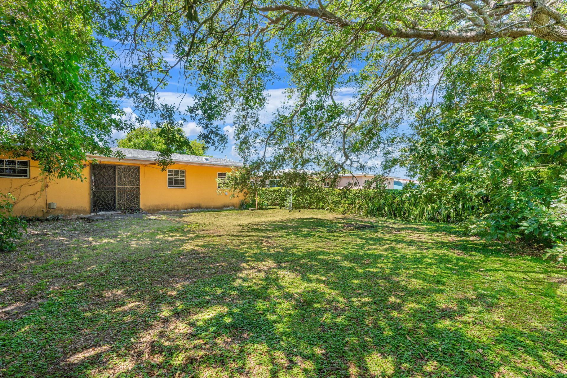 1261 NW 172nd Street, Miami Gardens, FL 33169 Photo