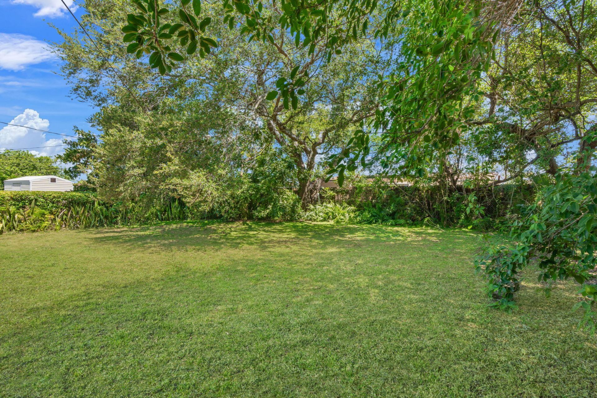 1261 NW 172nd Street, Miami Gardens, FL 33169 Photo