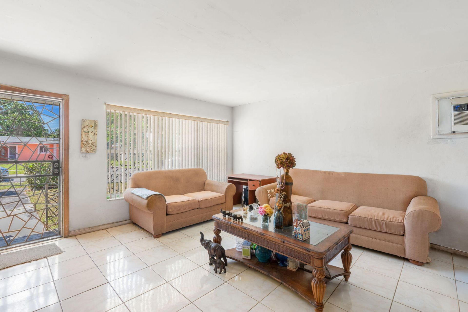 1261 NW 172nd Street, Miami Gardens, FL 33169 Photo