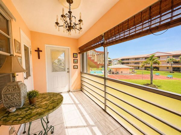 5300 Washington Street, Unit P240, Hollywood, FL 33021