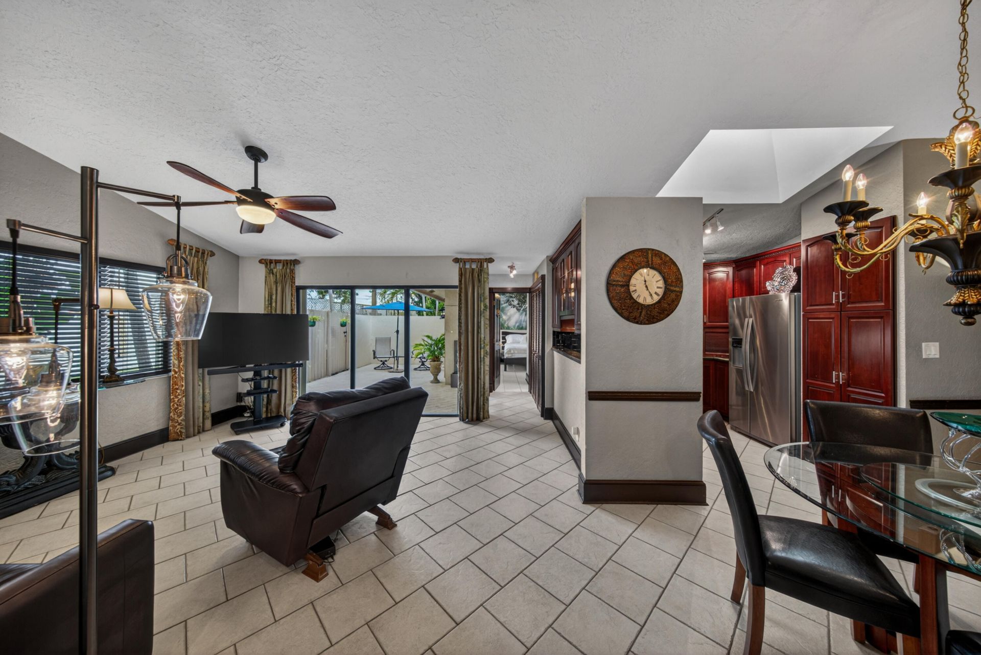 3068 S Oakland Forest Drive, Unit 806, Oakland Park, FL 33309 Photo
