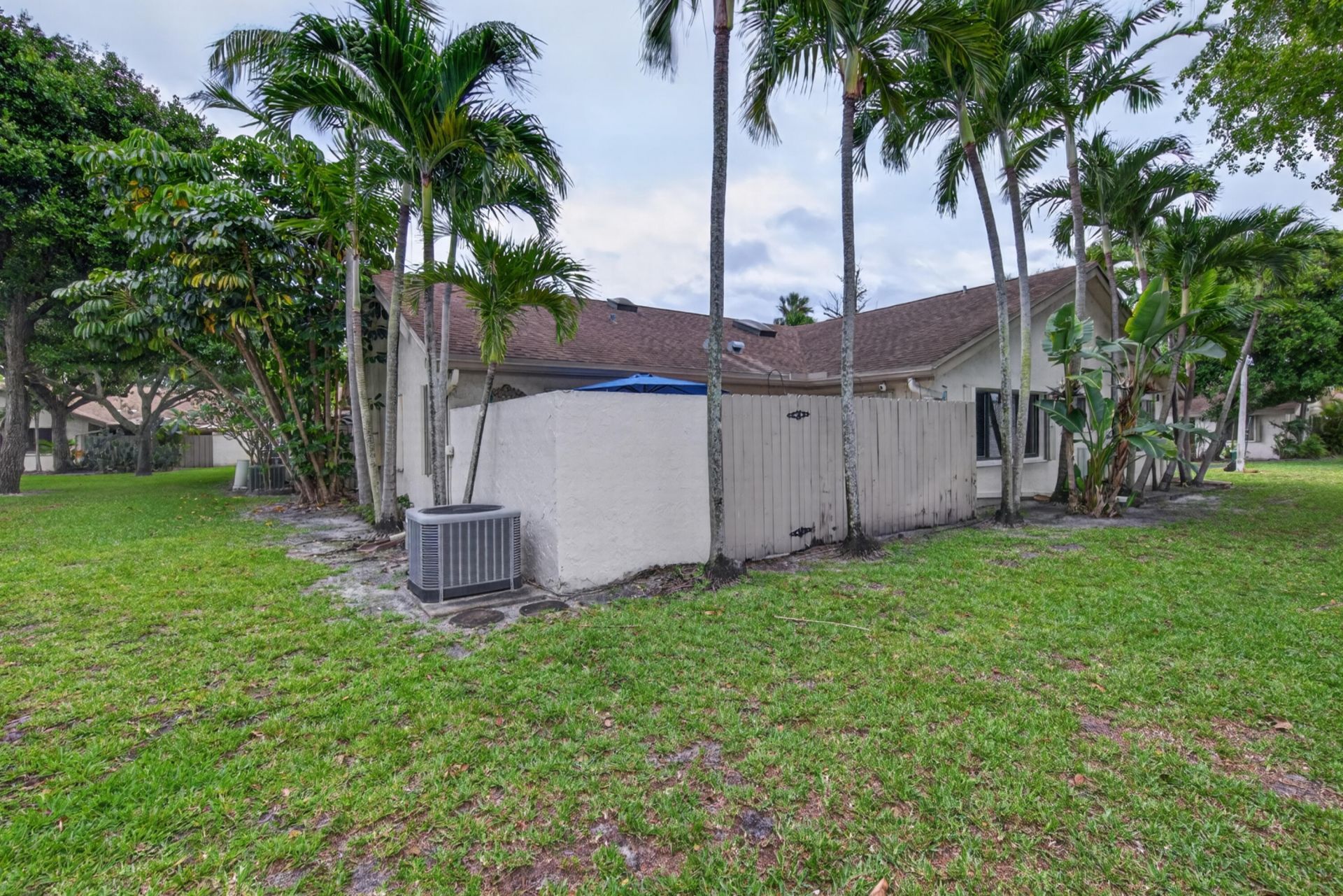 3068 S Oakland Forest Drive, Unit 806, Oakland Park, FL 33309 Photo