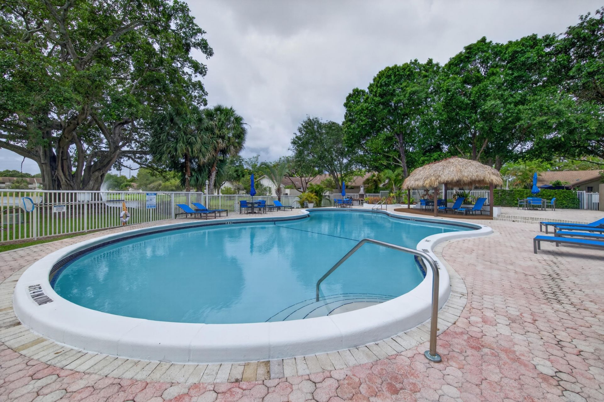 3068 S Oakland Forest Drive, Unit 806, Oakland Park, FL 33309 Photo