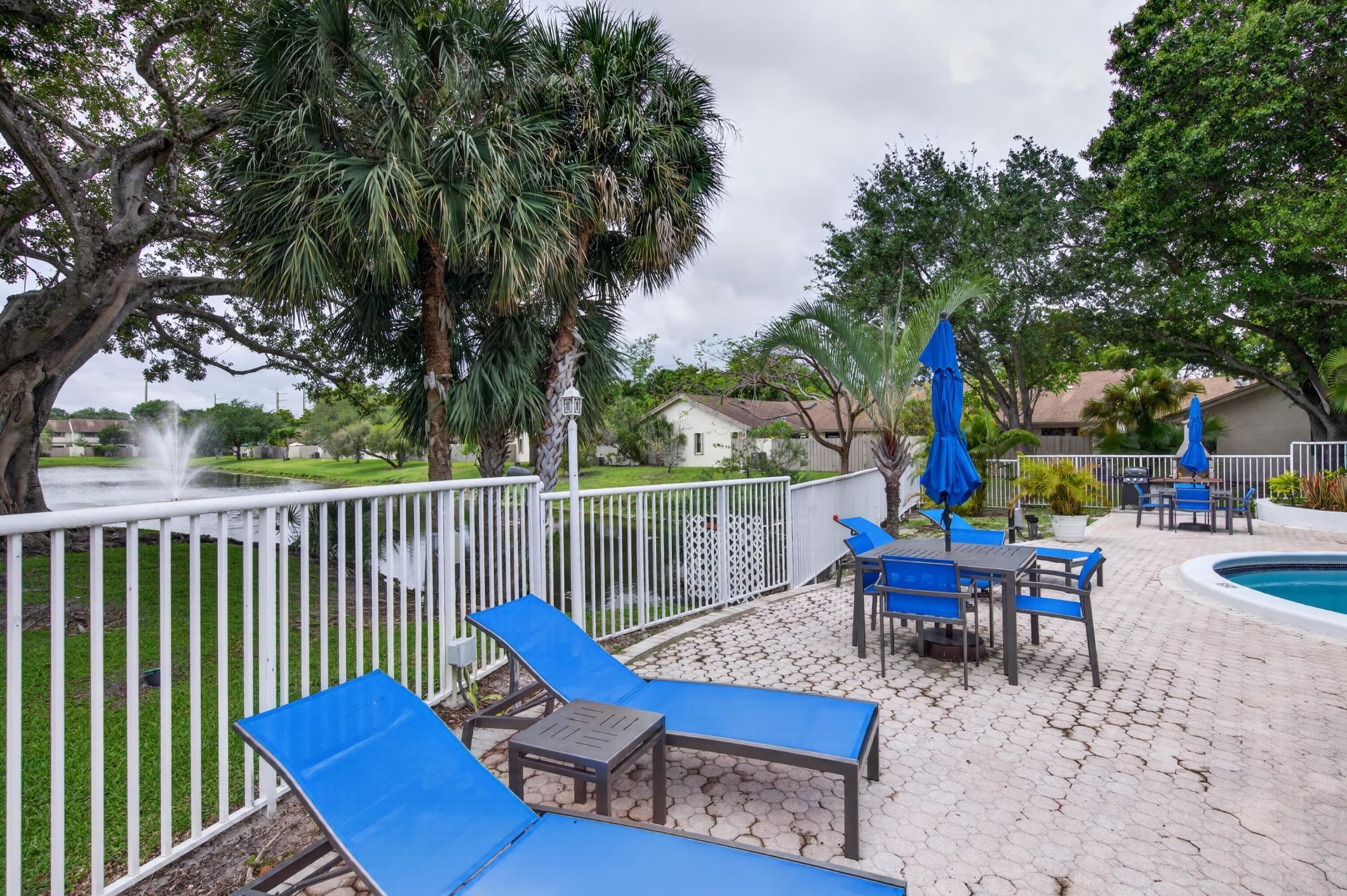 3068 S Oakland Forest Drive, Unit 806, Oakland Park, FL 33309 Photo