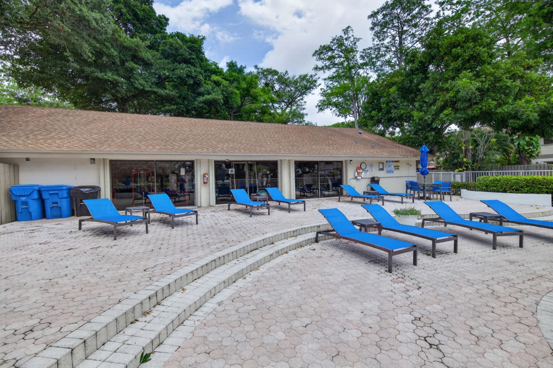 3068 S Oakland Forest Drive, Unit 806, Oakland Park, FL 33309 Photo