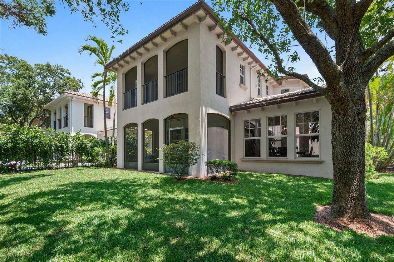 883 Taft Court, Palm Beach Gardens, FL 33410 Photo