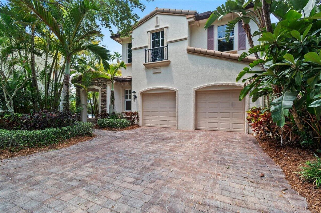 883 Taft Court, Palm Beach Gardens, FL 33410 Photo