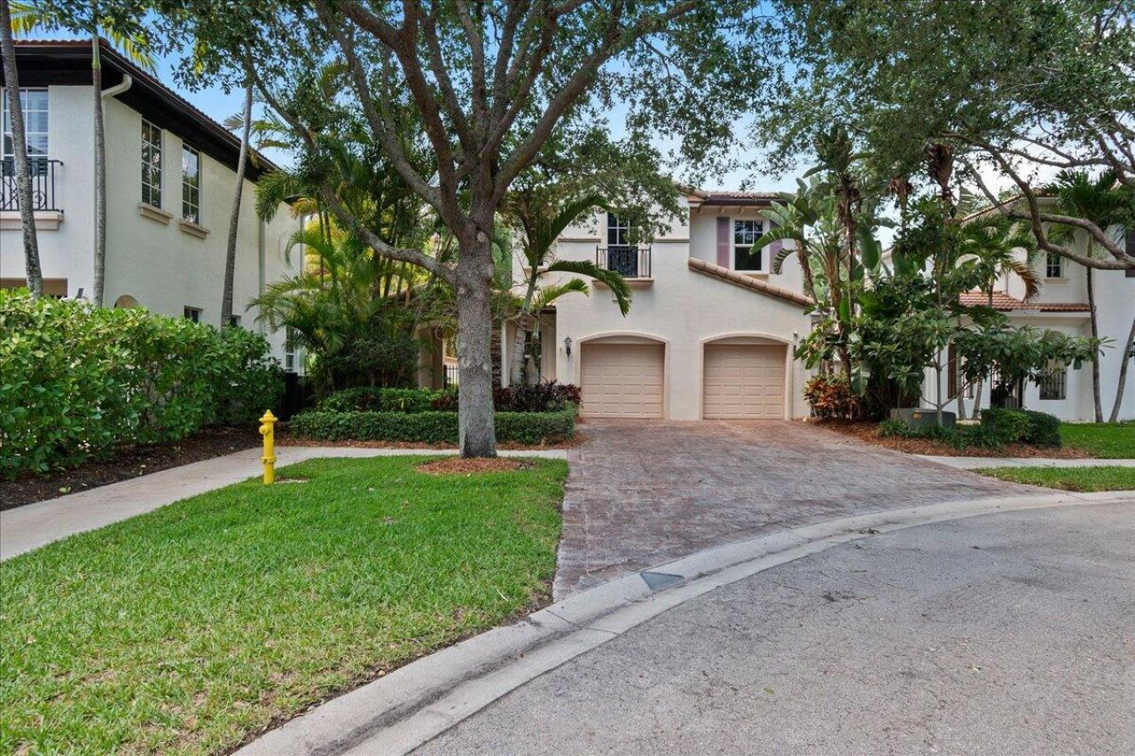 883 Taft Court, Palm Beach Gardens, FL 33410 Photo
