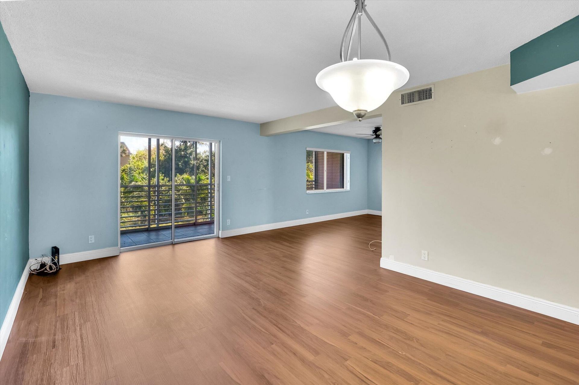 2856 S Garden Dr Drive S, Unit 212, Lake Worth, FL 33461 Photo