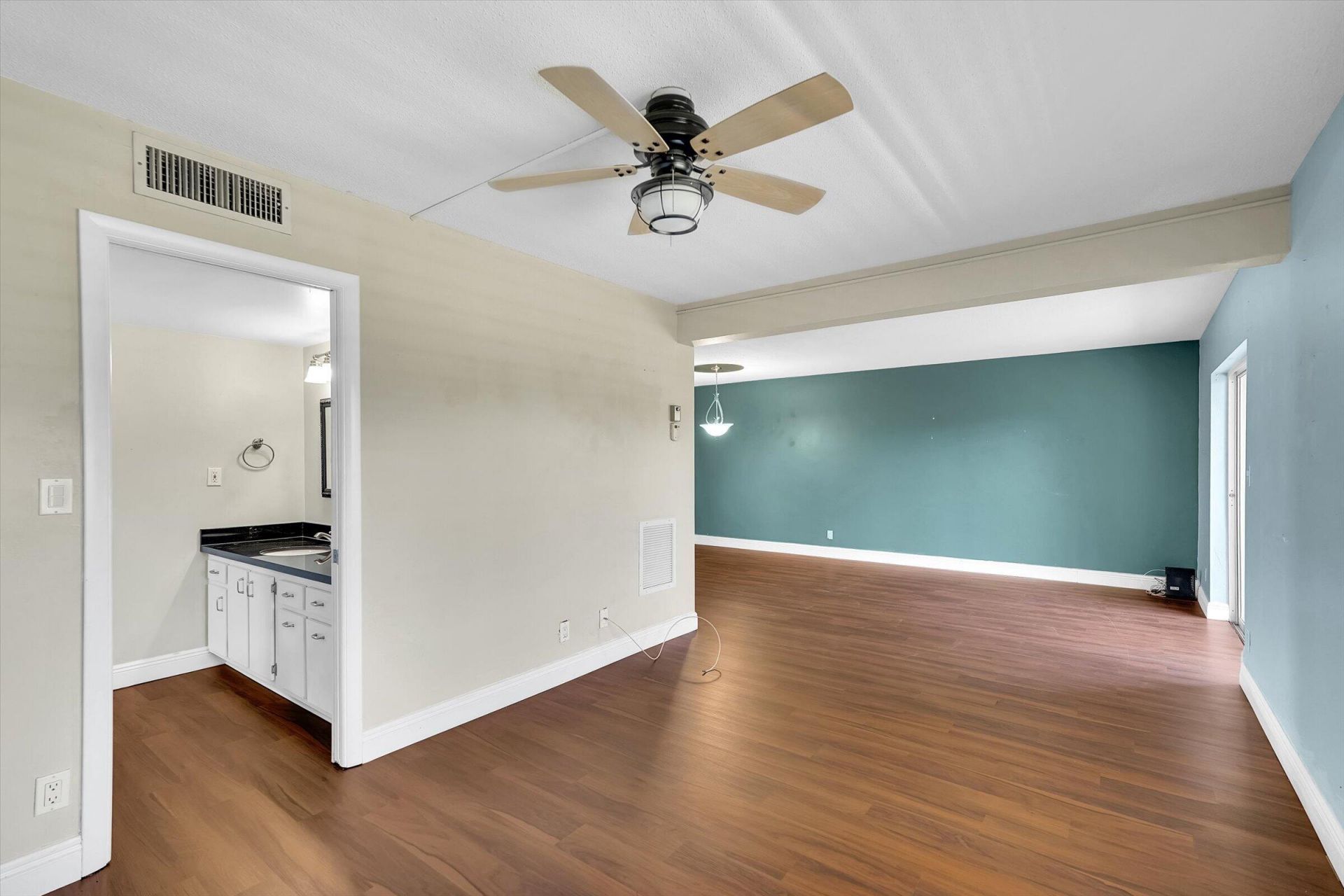 2856 S Garden Dr Drive S, Unit 212, Lake Worth, FL 33461 Photo