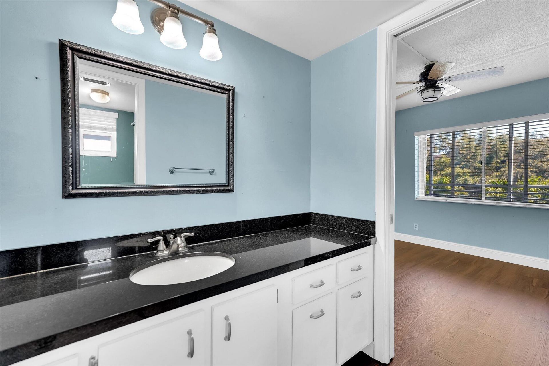 2856 S Garden Dr Drive S, Unit 212, Lake Worth, FL 33461 Photo
