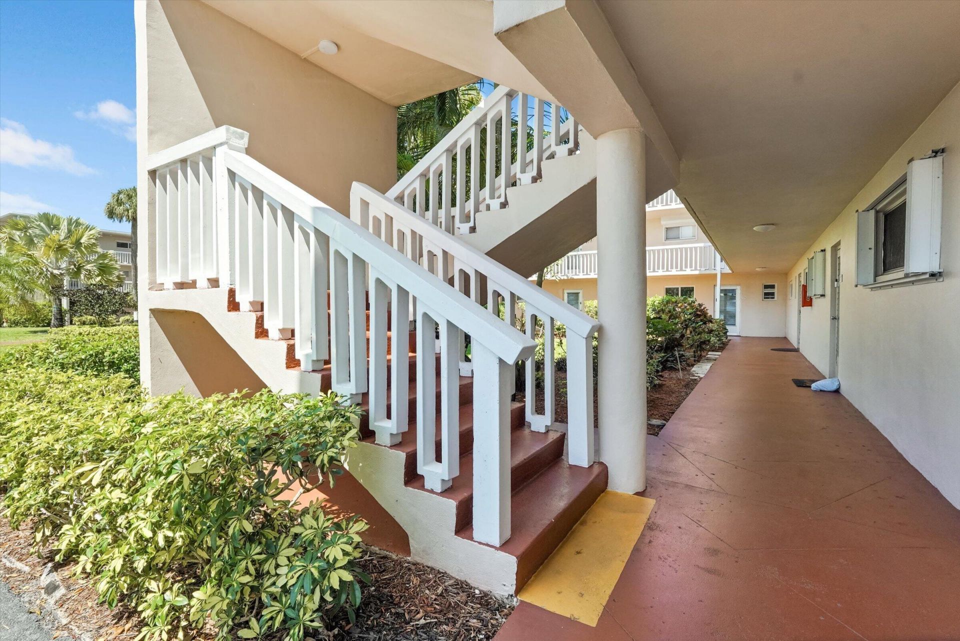 2856 S Garden Dr Drive S, Unit 212, Lake Worth, FL 33461 Photo